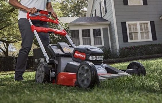 NEW Battery Powered Self Propelled Lawn Mower W/ 2 Batteries & 2 Chargers 21 Inch !