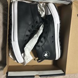 converse shoes