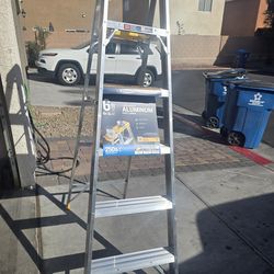 Escalera 6 pies alumino