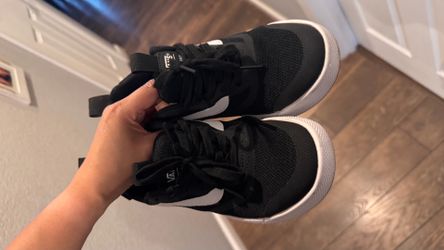 Vans lace up