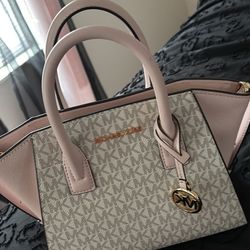 Michael Kors bag