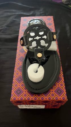 Tory burch sandal