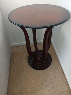 Corner Livingroom Table