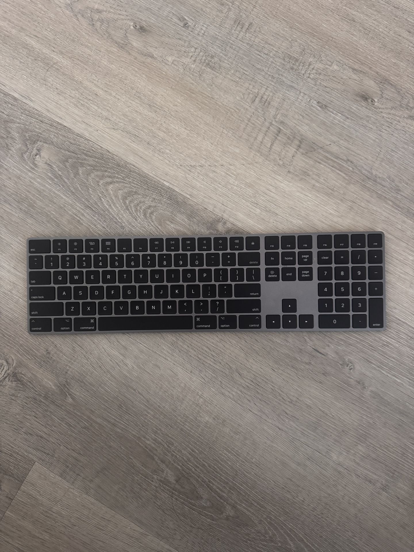 Apple Magic Keyboard With Numpad