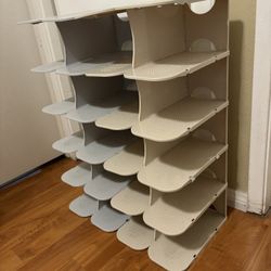 Shoe shelf (up to 12 pairs)