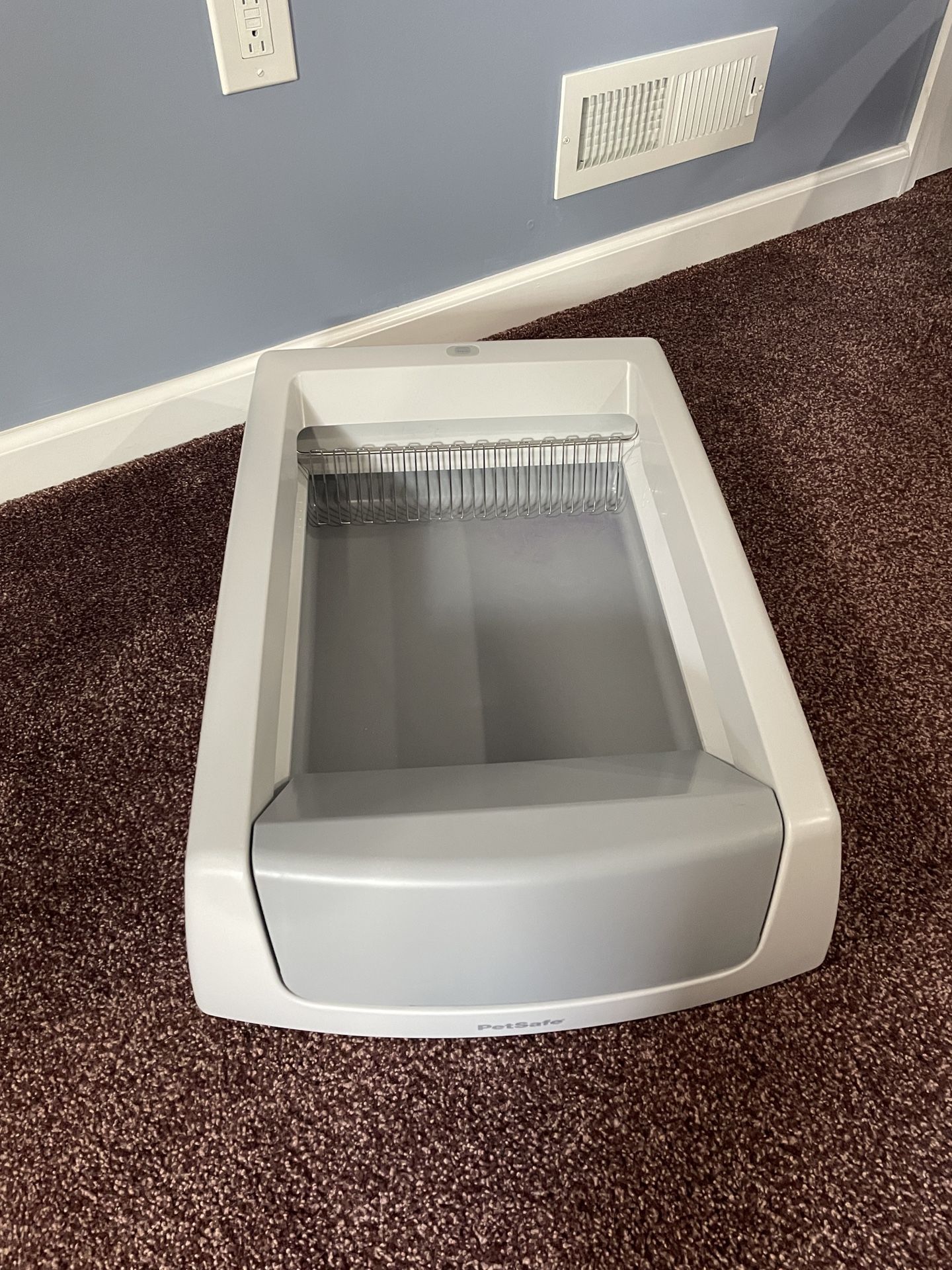 ScoopFree Crystal Classic Self-Cleaning Litter Box, Large