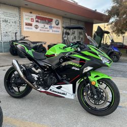 2022 Kawasaki Ninja 400 ~ Finance Available With $0 Down