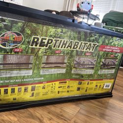 Reptile tank - Zoo med