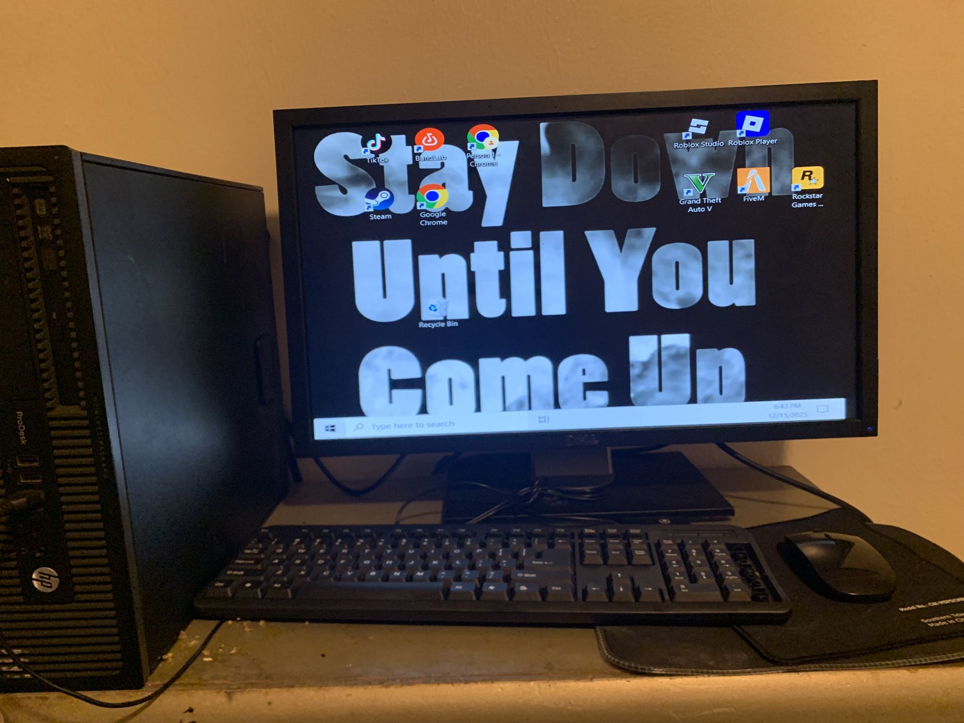 Dell Windows 10 Pro Desk Top Pc