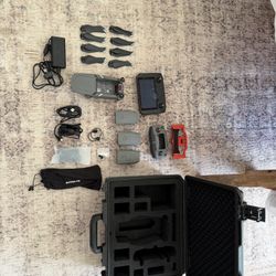 DJI Mavic 2 Zoom Fly More