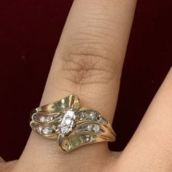 10k Gold Diamond Ring 