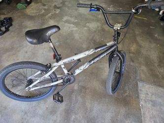 20 inch, black & white, KENT Ambush BMX bicycle