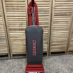 Oreck Commercial XL Vacuum Cleaner 