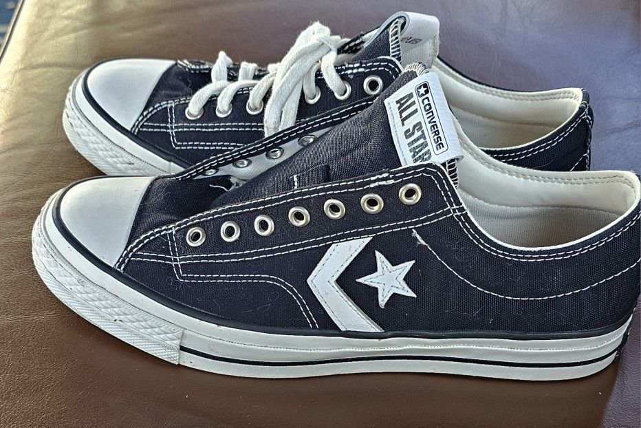 CONVERSE Men's Star Player 76 Low Top Canvas Sneakers Lined Cushioned