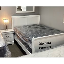 Full Size Bed, Nightstand & Mattresses SALE