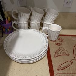 White Ceramic Dinnerware Set – Plates and Mugs