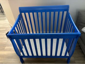 Baby crib