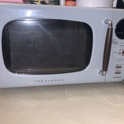Retro Microwave 