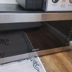 Galanz Microwave 