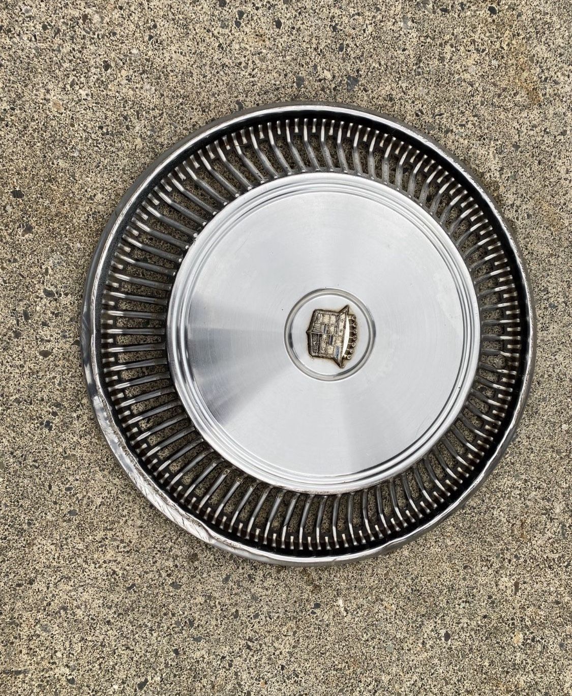 Cadillac Hub Cap