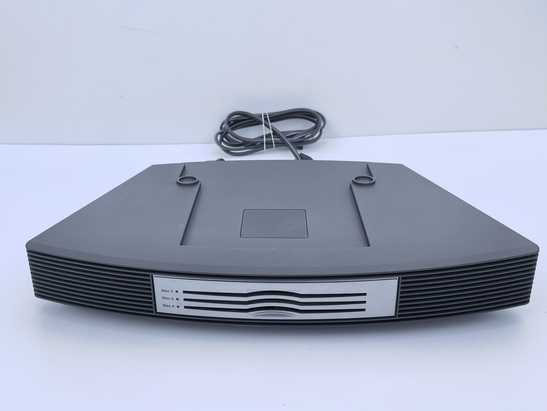 Bose Wave Music System 3-Disc Multi-CD Changer Accessory Powers On