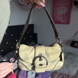 vintage cream coach soho bag