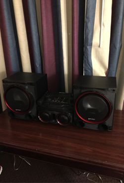 Gemini Bluetooth speaker system