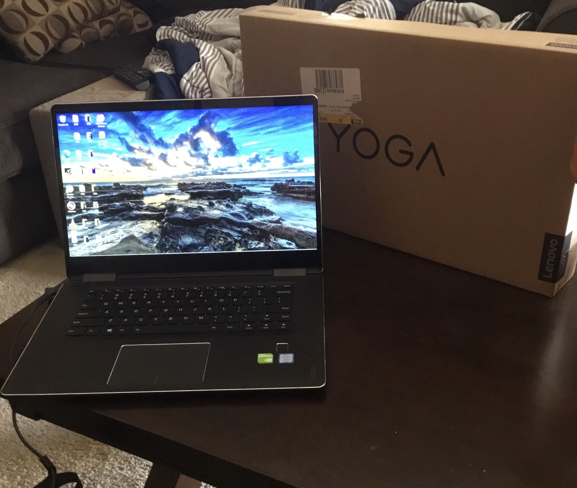 Lenovo YOGA 710-15ikb 15.6in Touchscreen Laptop