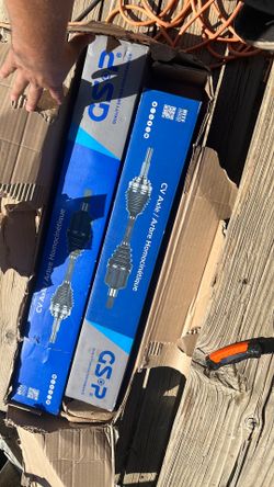 Pair of New CV Axles (Front) for Honda Accord V6 / Acura TSX. Par de Flechas Homocinéticas Nuevas (Delanteras) para Honda Accord V6 / Acura TSX
