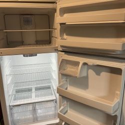 Refrigerator Barely Used 