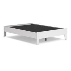 New! Full size-Signature Design by Ashley Socalle Coastal Platform Bed with Metal Slats