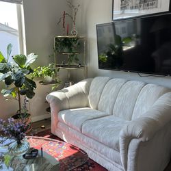 Vintage White Sofa set