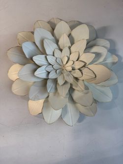 White metal flower wall hanging