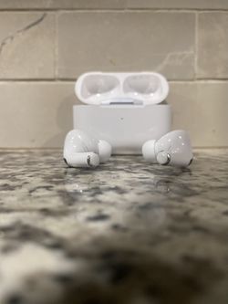 (BRAND NEW) AirPods Pro’s 2nd Generation