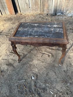 Vintage French Provincial Louis XV Marble Top Cocktail Table / Accent Stand