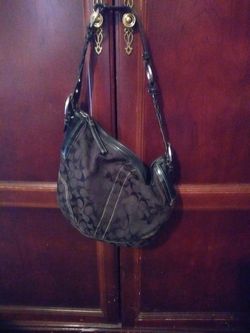 Authentic blk coach purse and wallet