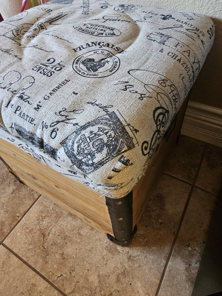 Accent Bench Foot Stool Parisian