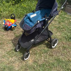 Evenflo  Gold Stroller 