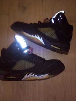 Air Jordan 5 Black Metallic Sneakers size 9 Mens