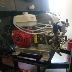 Commercial pressure washer