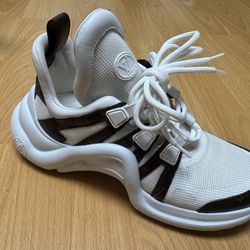 Louis Vuitton Archlight Trainer Monogram White (Women's) (EU 37)