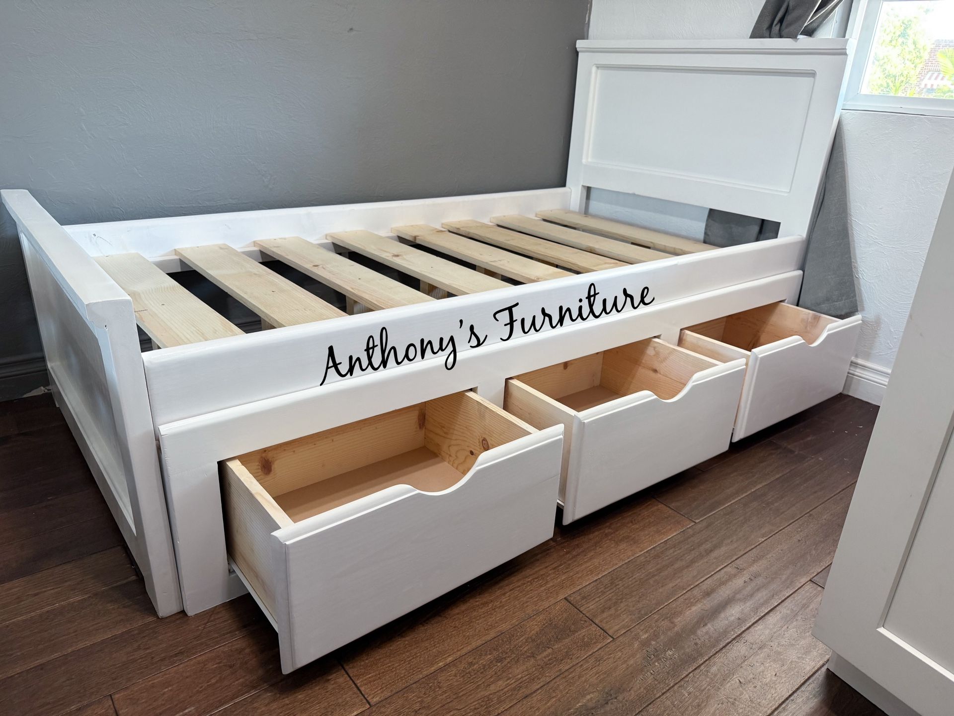 White Twin Bed With Mattress And Drawers