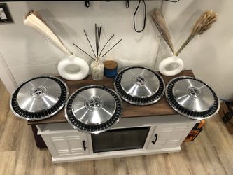 Classic F150 Hub Caps