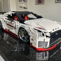 LEGO Nissan GT-R Nismo R35 1:8 Scale 4000+ pieces TECHNIC KO Style MOC VR38DETT
