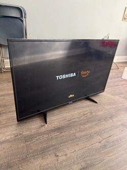 Toshiba smart tv 42inch