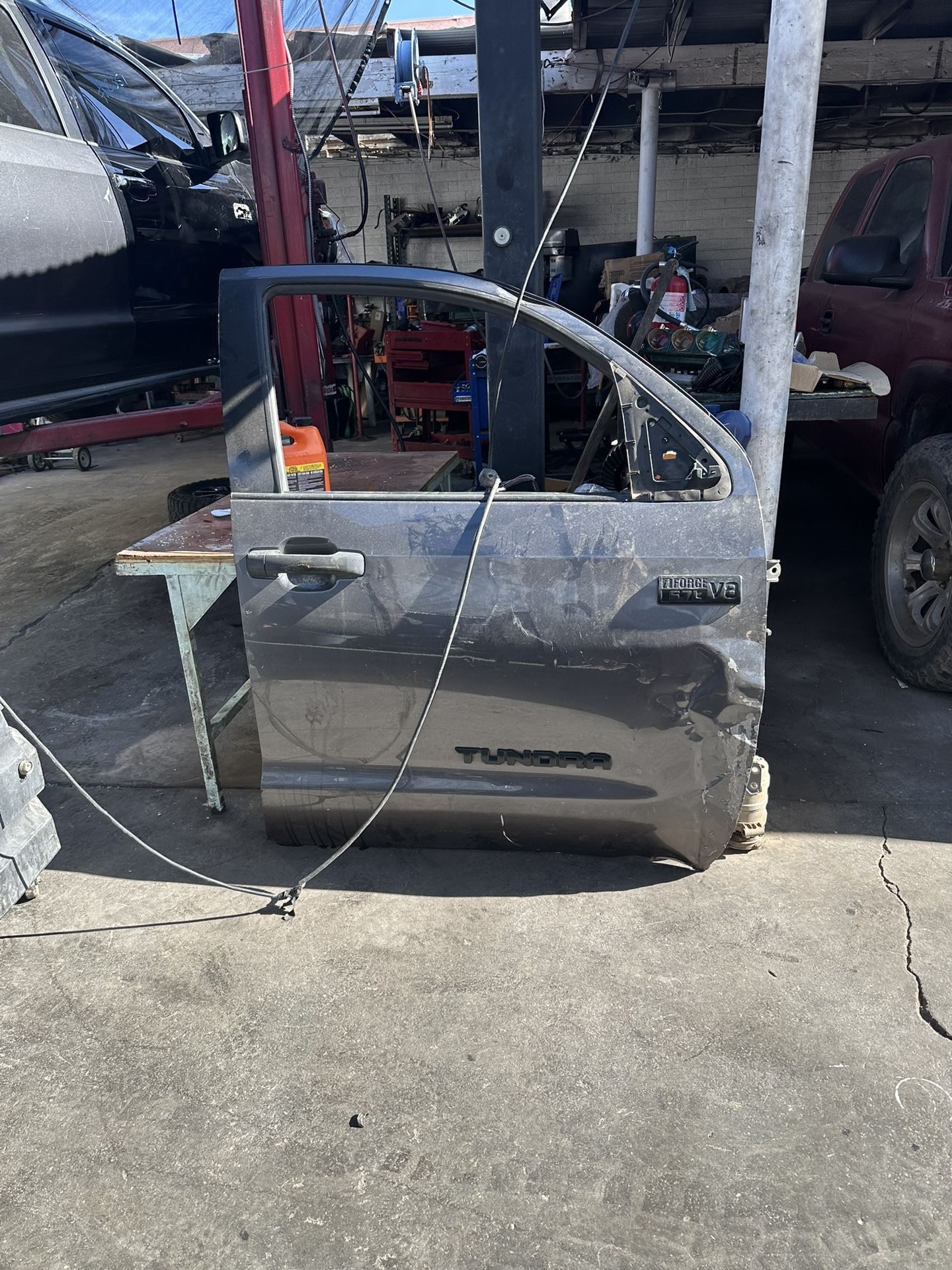 2019 Toyota Tundra Truck Passenger Door