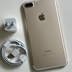 iPhone 7 Plus, 128GB, unlocked, works any company sim card any country internationally 