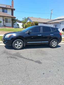 2012 Nissan Rouge sport