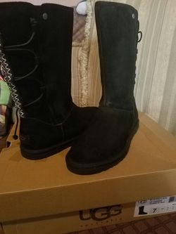 Uggs boots new