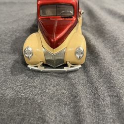 1940 Ford Pickup Scale 1:24 Die Cast